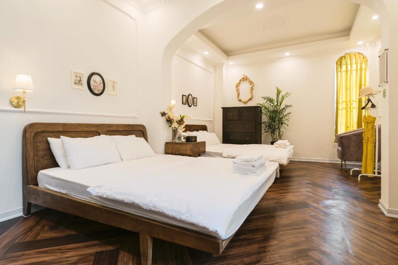 Chloe & Leo Boutique Homestay Ханой Екстериор снимка