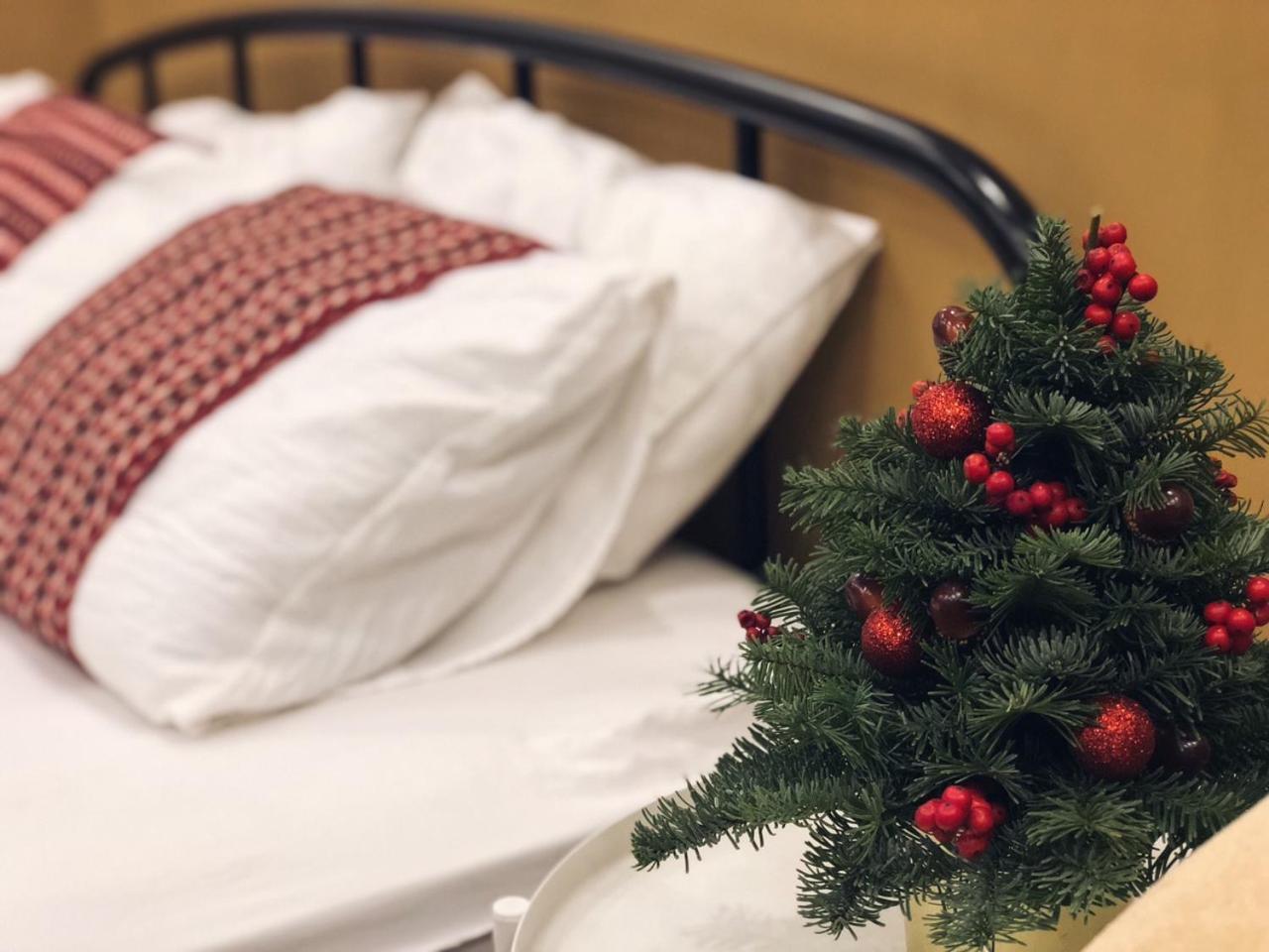 Chloe & Leo Boutique Homestay Ханой Екстериор снимка