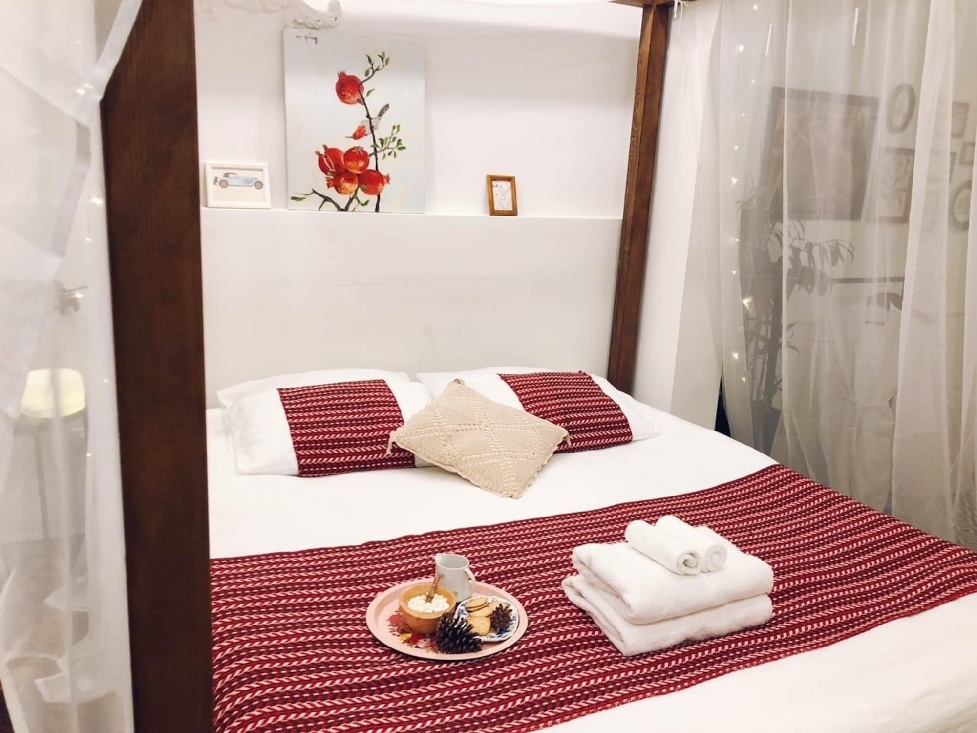 Chloe & Leo Boutique Homestay Ханой Екстериор снимка