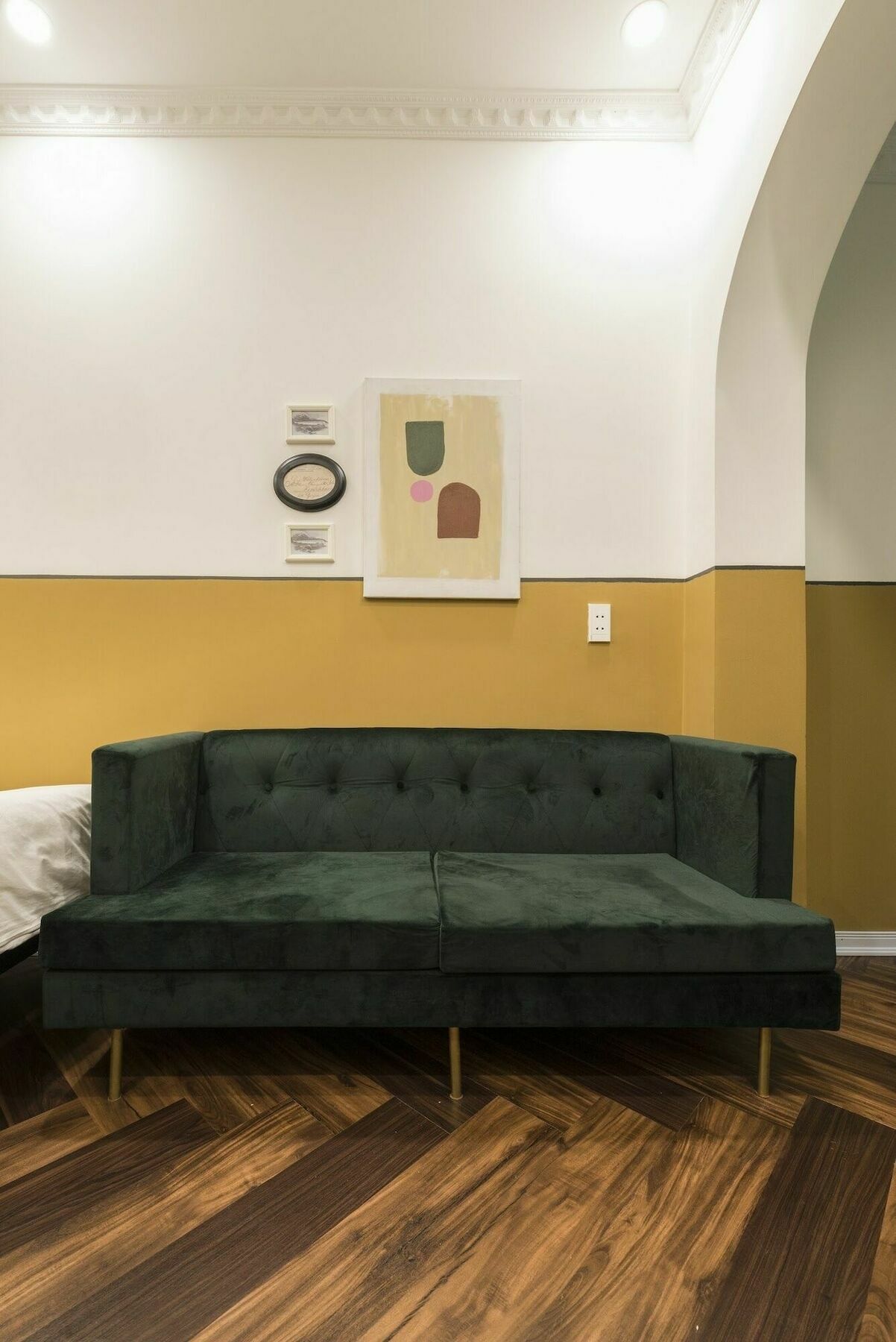 Chloe & Leo Boutique Homestay Ханой Екстериор снимка
